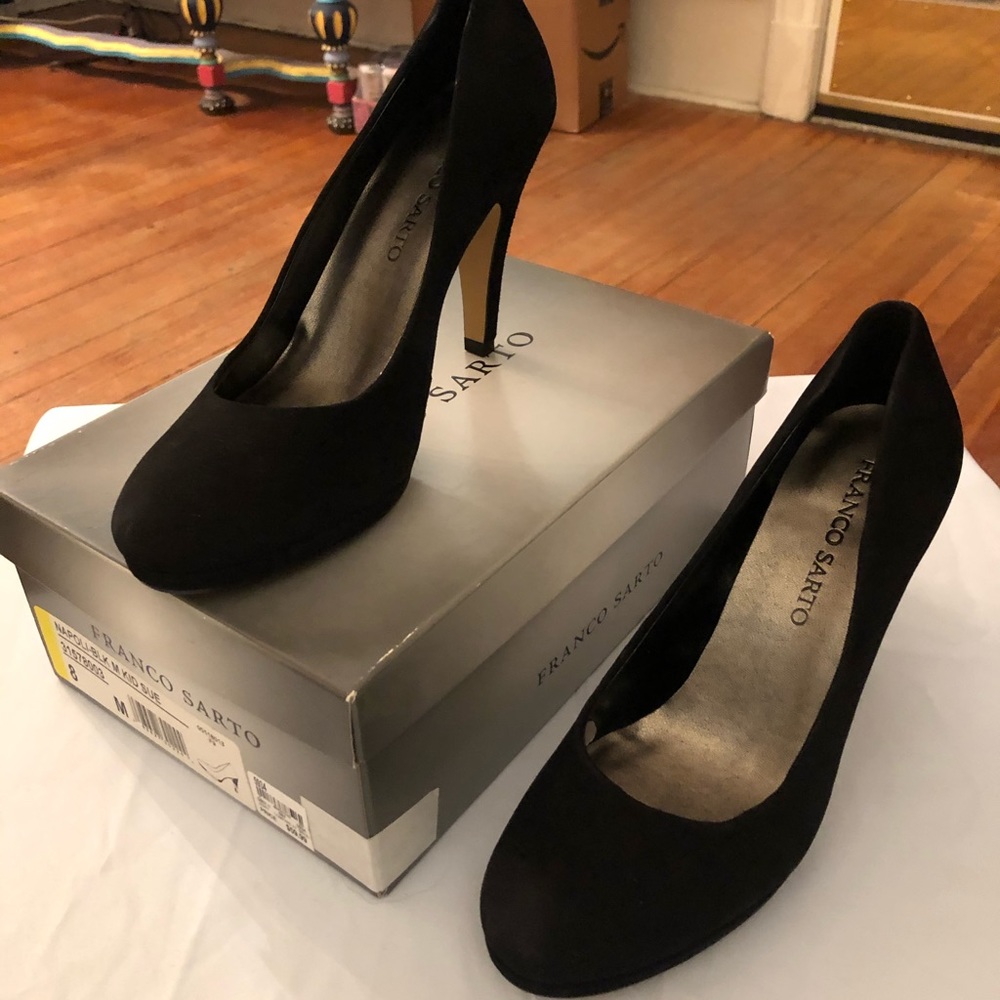 Brand new Franco Sarto suede shoes